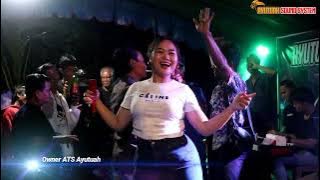 HITAM MANIS ~ NATALIA  ~ LIVE MUSIK TEWAH PASIR PUTI