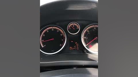 How to get a Vauxhall Corsas Digital Speedometer and Rev count