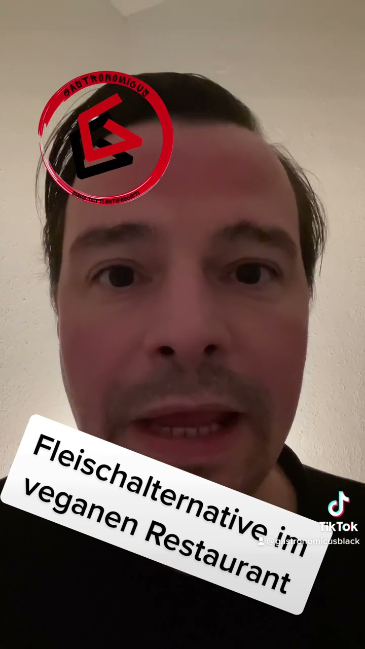 Veganer mit eigenen Waffen schlagen - YouTube