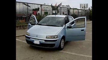Quanto vale um Fiat Punto 2001?