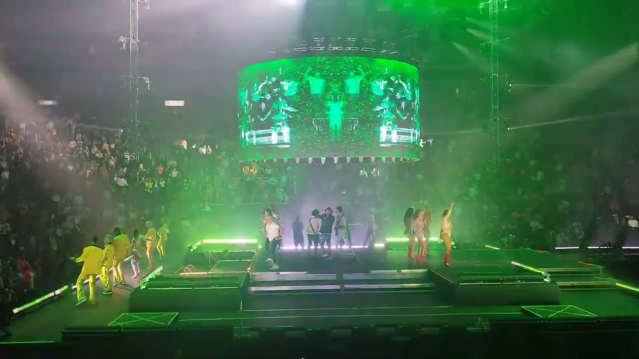 Magneto / Vuela Vuela (90s Pop Tour Monterrey) Oct 7, 2022.