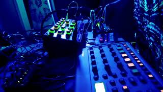 random techno 196 (175bpm) ModelCycles, Mother-32, Bastl Softpop SP2, Thyme, NTS-1