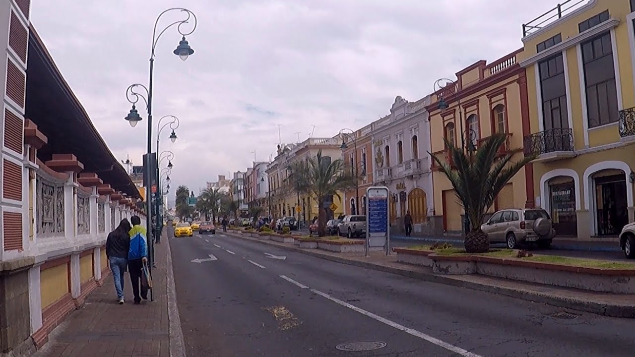 Calles Riobamba Por las calles de Riobamba - ECUADOR - 2020 HD - YouTube