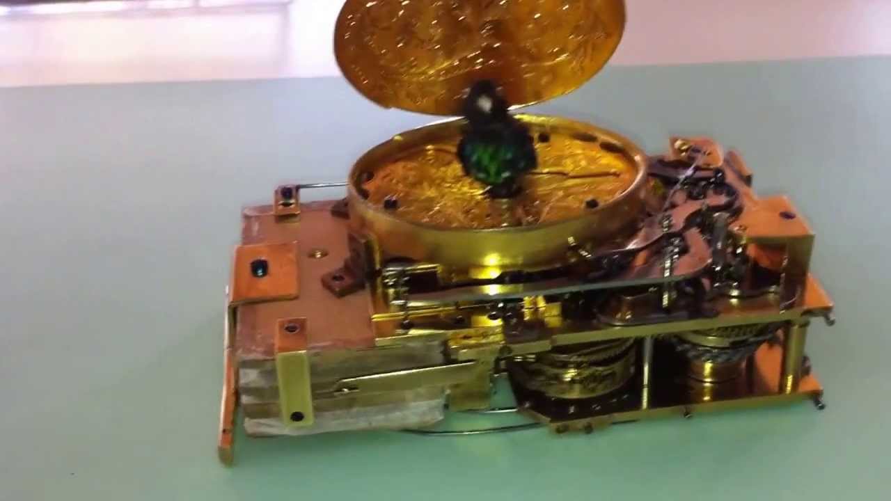 Singing bird box by Rochat, Amazing song