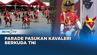 Parade Pasukan Kavaleri Berkuda TNI Pada HUT Ke-78 TNI