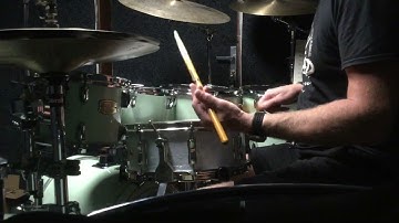 “Gaddiments” Flam paradiddles displased