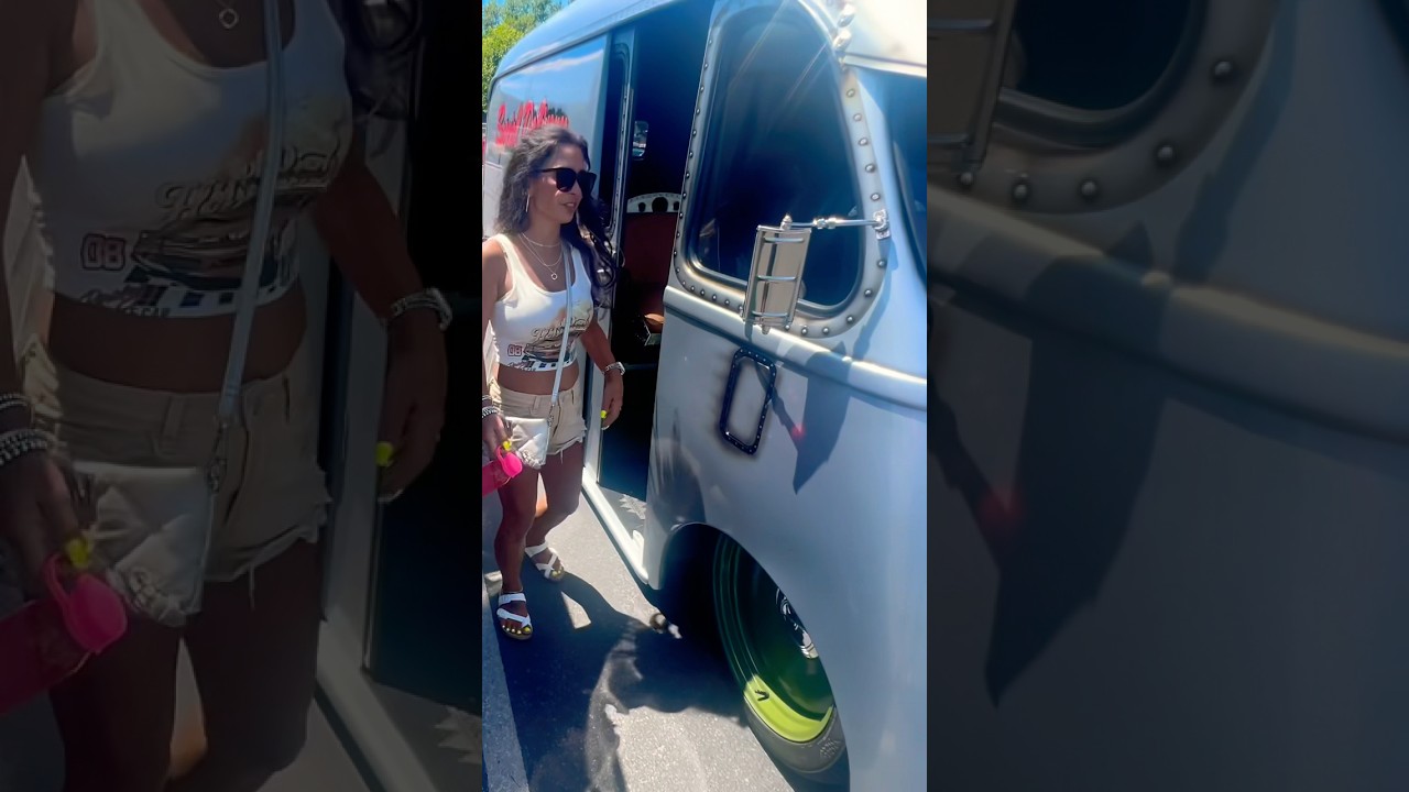 1951 International Metro 