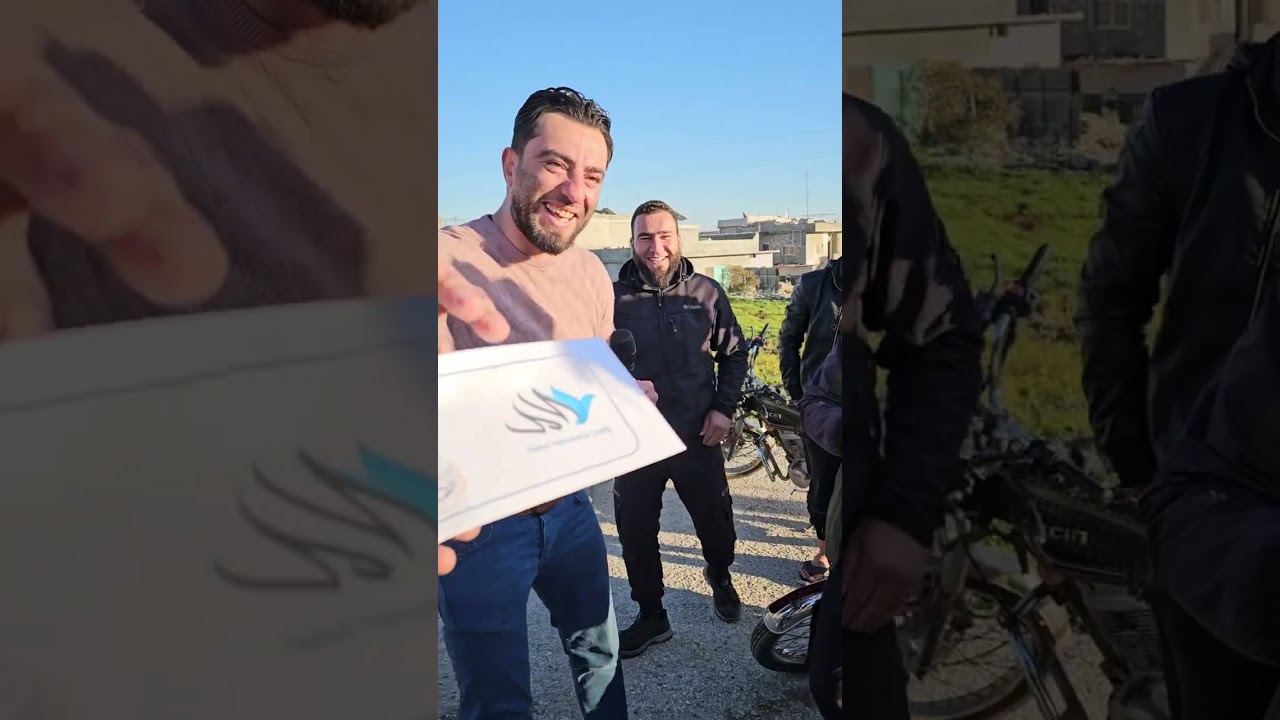 لك اعطيني هالظرف وخلصني هلكتني أسئلة حلقتنا هالمرة فيها أخد وعطا