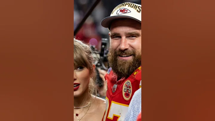 TaylorSwift & #TravisKelce dance to LOVE STORY after the #SuperBowl!  ❤ #shorts