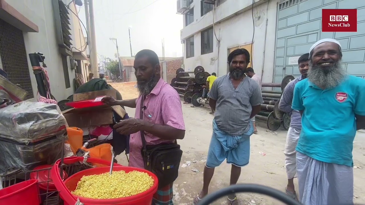 ভাইরাল ঝালমুড়ি বিক্রেতা 