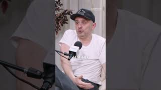 If Gary Vee had to start from zero today, heād do one thing #socialmedia #hustle
Make content.
No audience, no money, no reputation⦠none of that changes the opportunity. In his view, social media is still the greatest leverage tool ever created because anyone can publish, build attention, and create momentum without permission.
The gatekeepers are gone. Most people just havenāt realised it yet.
š± Content is the modern leverage
š The internet rewards consistency
ā” You donāt need permission to start If Gary Vee had to start from zero today, heād do one thing #socialmedia #hustle