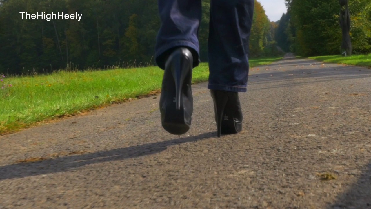 Walking with my leather ankle boots 