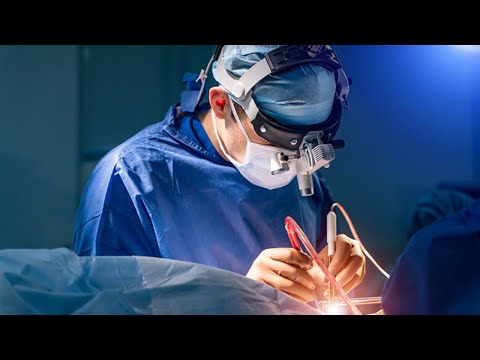 فيديو: أين يتقاضى جراحو الأعصاب أجورًا أكثر؟