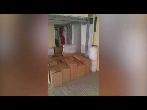 Εντοπισμός αποθήκης με πακέτα λαθραίων τσιγάρων στα Καμίνια