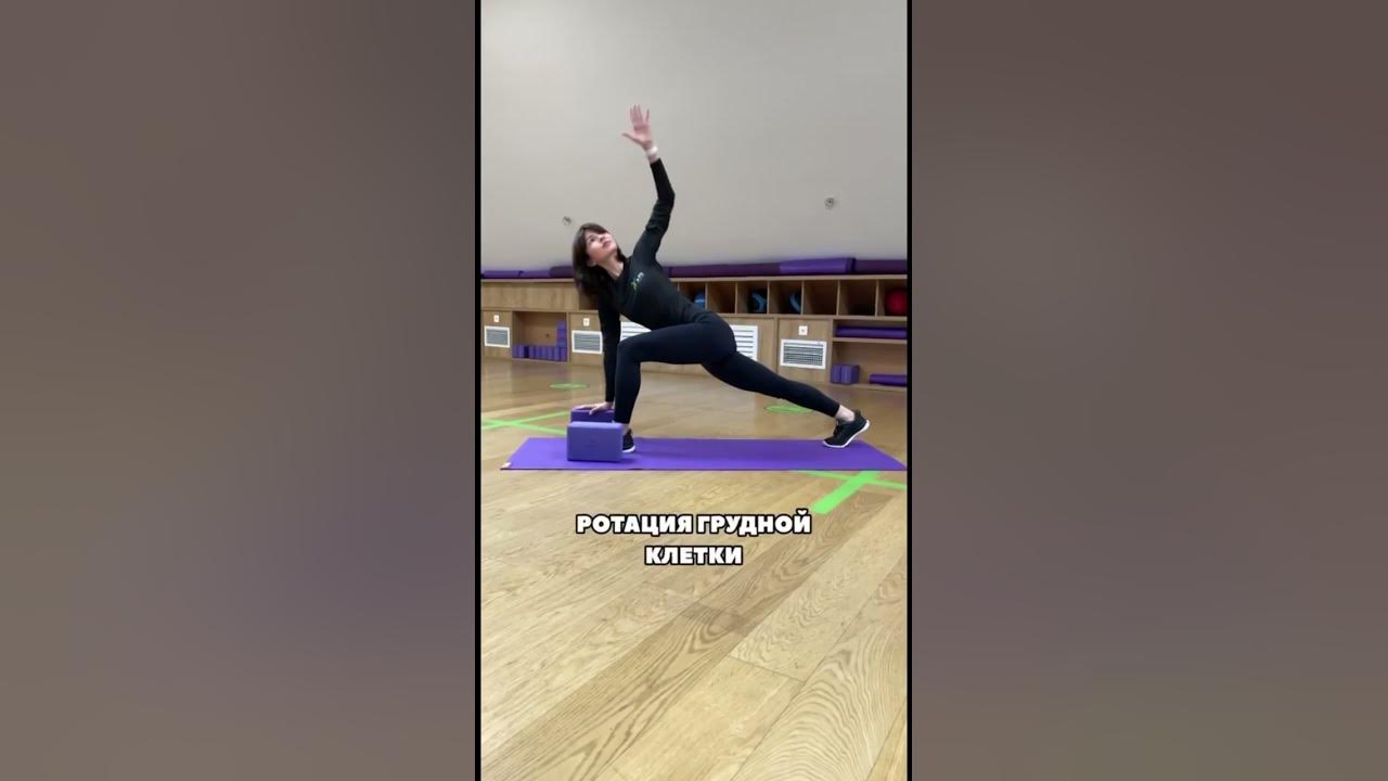 Олимпиада испанка делает растяжку