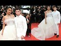 *Full Video* Nick Jonas And Priyanka Chopra Walk Hand-In-Hand At Cannes Red Carpet 2019 | Nickyanka
