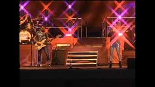 MIRANDA COSGROVE About You Now 2011 LiVe