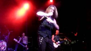 SEBASTIAN BACH - 8/8: Tunnel Vision + Youth Gone Wild (Live in London 2012)