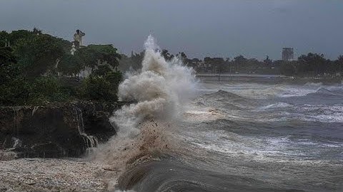 Depois de estragos na Jamaica, Furacão Beryl move-se para o México