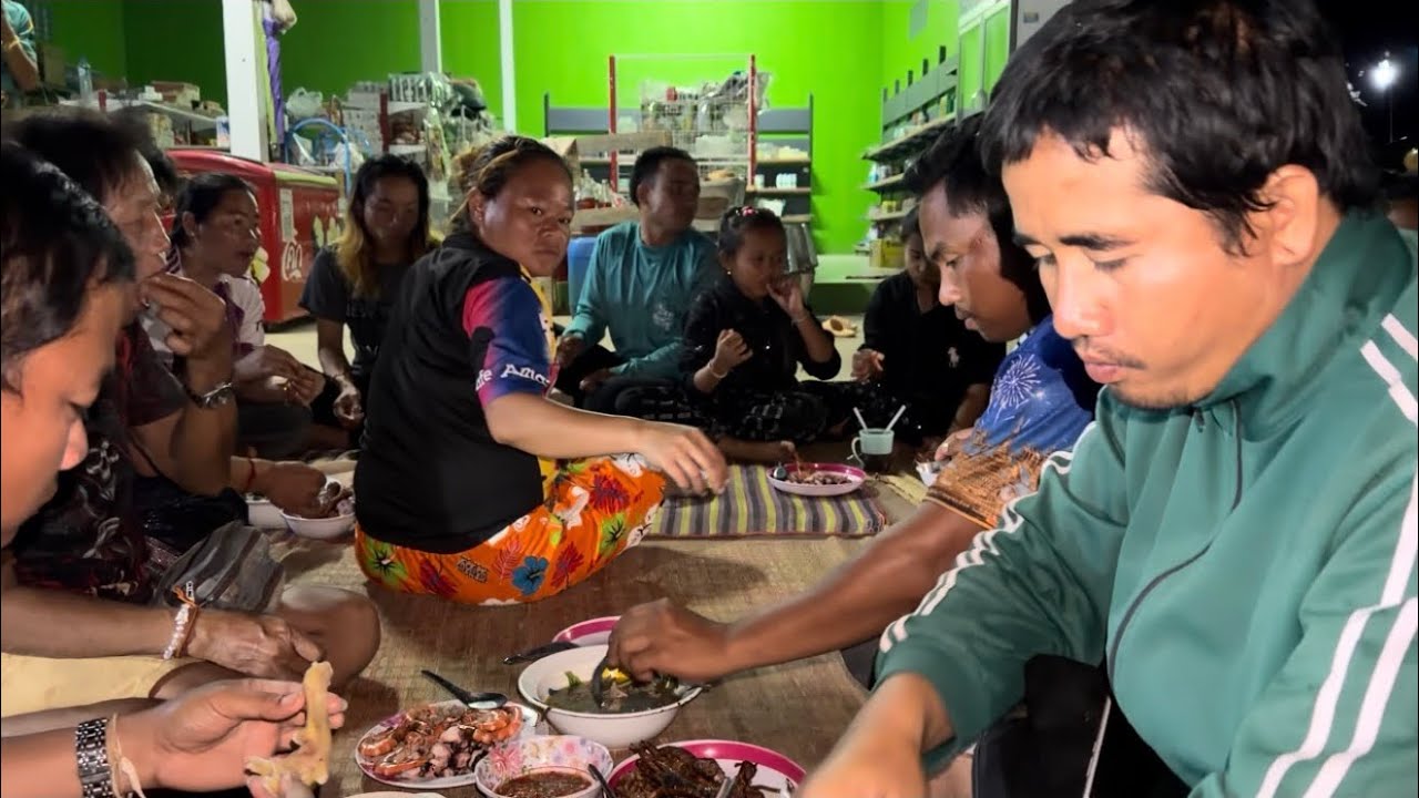 ฉลอง.. เลี้ยงส่งสาวเอื้อยไปทำงานเกาหลี