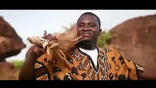 Baniko Dama - Papa (Clip vidéo officiel 2025)