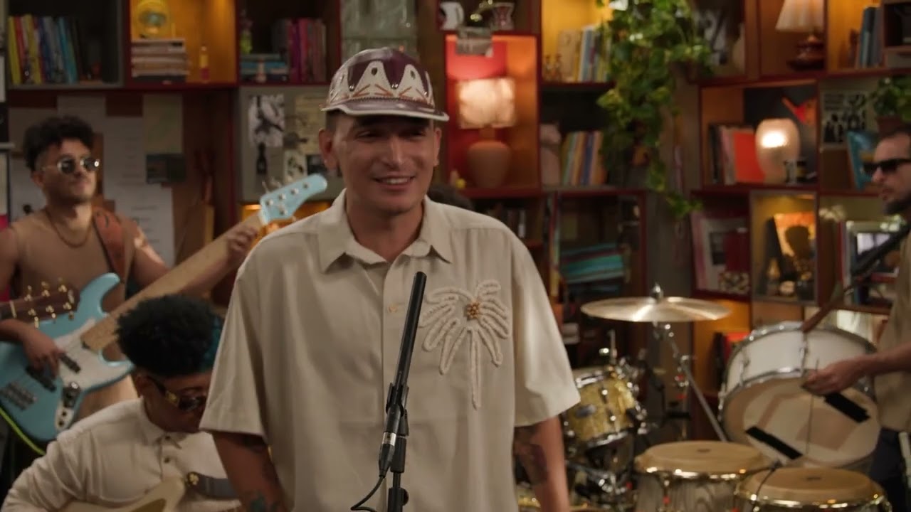 João Gomes   Tiny Desk Brasil   Eu tenho a senha