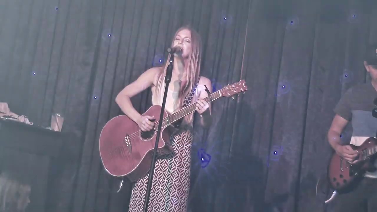 Safe place Live Version at Anna Jae's CD Release Party! - YouTube