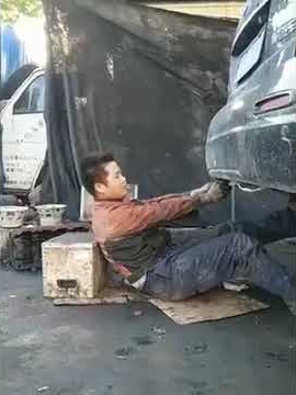 funny car mechanic in china