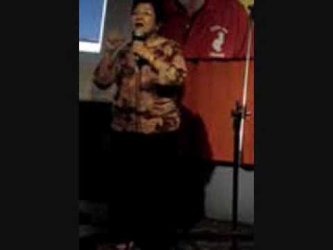 Etta Rosales on Ric Reyes.wmv