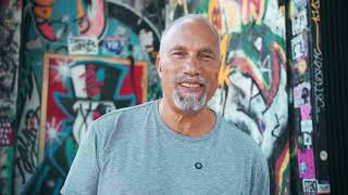 Roger Guenveur Smith's IN HONOR OF JEAN-MICHEL BASQUIAT is "ELECTRIFYING."
