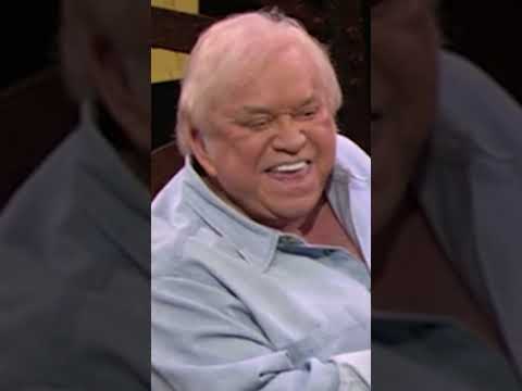 Comedian proves aliens don’t exist…