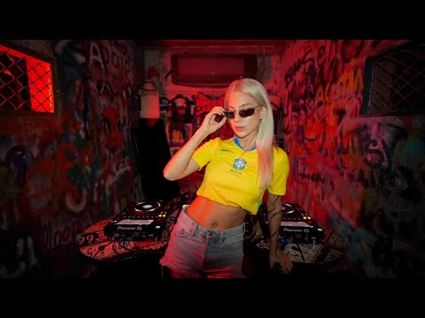 Sherry - Melodic House & Techno DJMix | Live Set From Dubai, UAE