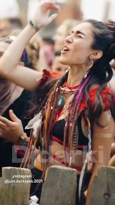 Her Soul is possessed by 'Na Le(phaxe remix) Music in Universo Paralello (Brazil)