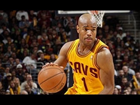 Jarrett Jack Knocks Down The Halfcourt Buzzer Beater