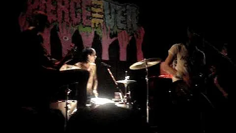 Pierce The Veil - The Cheap Bouquet (Live)