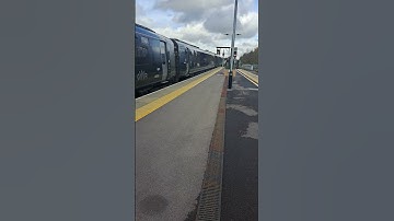 GWR class 802 arriving at Oxford 802022 31/10/22 #shorts
