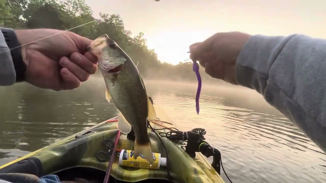 Borden Indiana Bass Fishing!