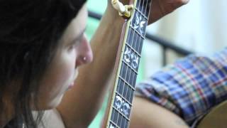 The Lowest Pair - "Pear Tree" (The Trundle Sessions) chords