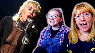 Vocal Coach Reacts to Miley Cyrus 'Heart of Glass' Blondie LIVE
