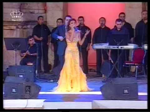 نوال الزغبي خليك ليا من مهرجان جرش2005