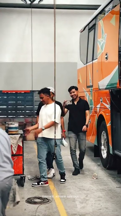 Story'wa cinematic bus pariwisata #basuri #telolet