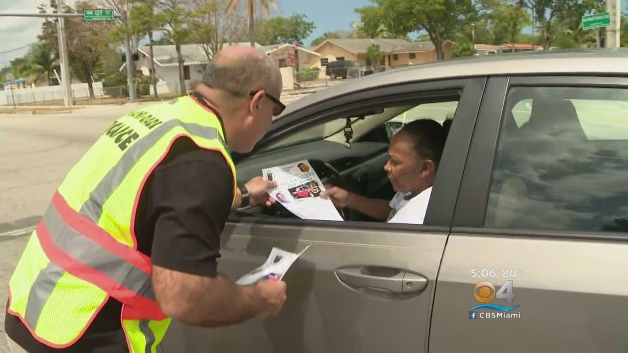 police hand out flyers in search of driver in deadly hit run youtube is security supposed to hand out flyers
