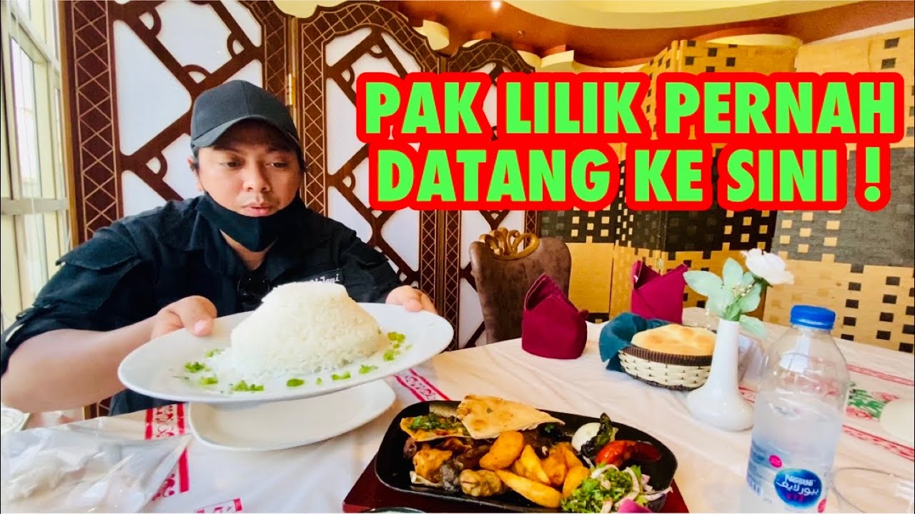 INILAH RESTAURANT  MEWAH  DI MAKKAH PESAN MENU  PAKAI SCAN QR 