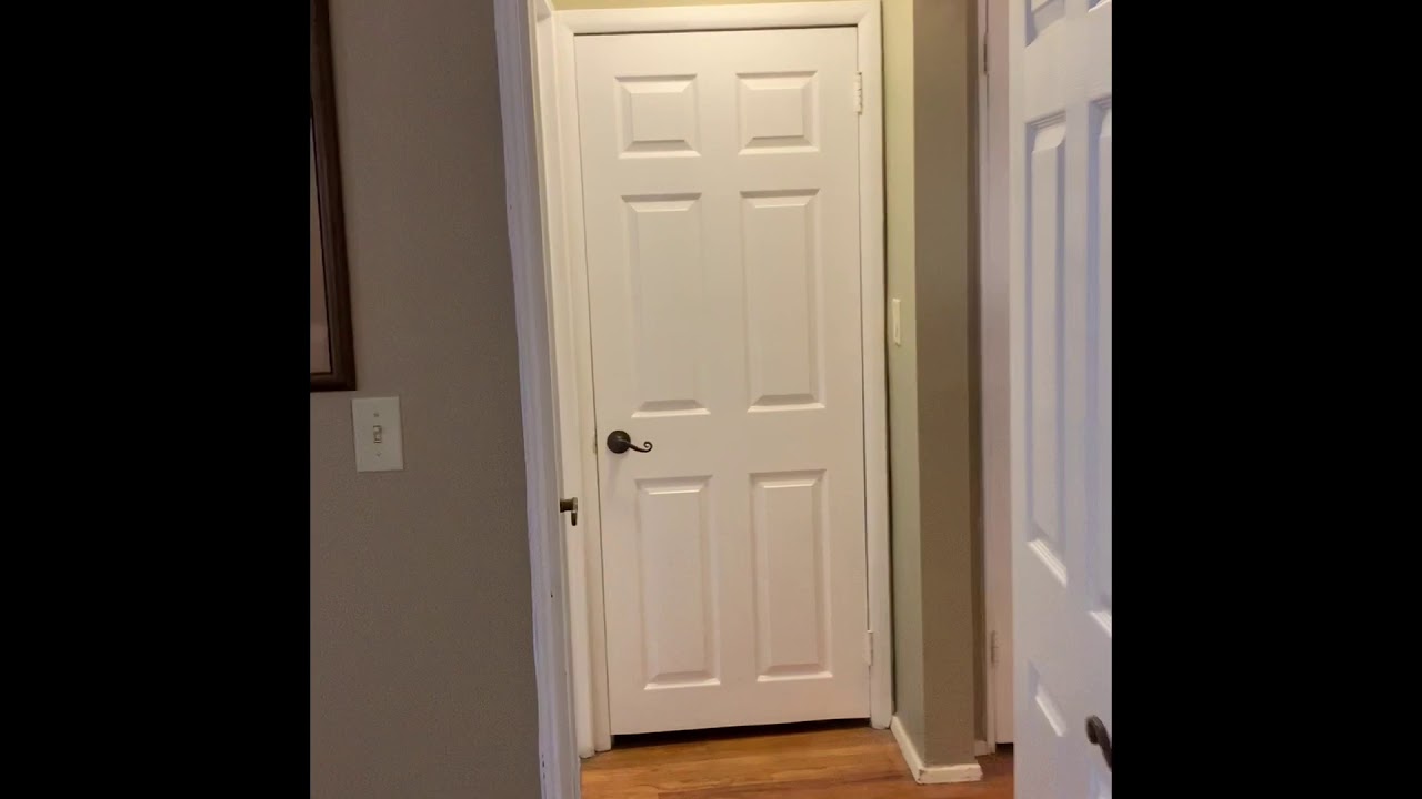 Video Walkthru of 58-43 246 Crescent, Lower, Douglaston, NY 11362.