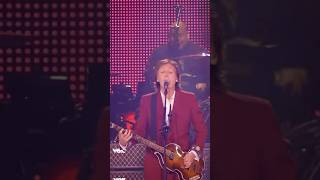 Paul Mccartney tocando Help! #thebeatles #paulmccartney #help #richicardichi