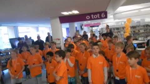 Opening CoderDojo Woerden 2 april 2016 door wethouder Hans Haring