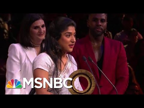 28-Year-Old Health Care Entrepreneur Receives Global Citizen Prize | MSNBC