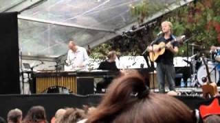 Video voorbeeld van "High Llamas - Bach Ze (Live @ Moseley Folk Festival 2010)"