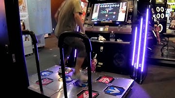 DDR Play - MAX 300 (DP) [EXP] (Played by NAOSHIGE)