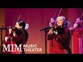 Mariachi reyna de los angeles  tema  que vivan las mujeres live at the mim music theater